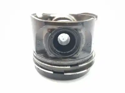 Second-hand car spare part piston for bmw x3 (e83) 3.0 d oem iam references 11257792745  7792745