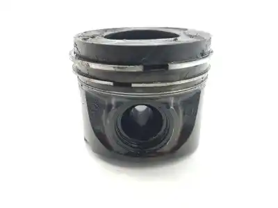 Second-hand car spare part piston for bmw x3 (e83) 3.0 d oem iam references 11257792745  7792745