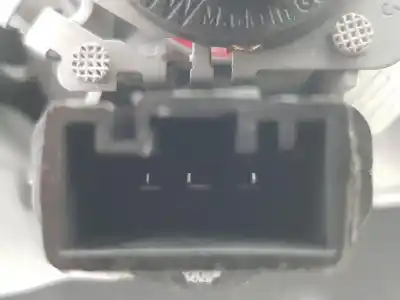 Second-hand car spare part interior left tailgate light for bmw x3 (e83) 3.0 turbodiesel oem iam references 63213420203  3420203