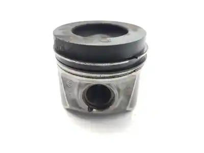 Second-hand car spare part piston for seat leon (5f1) 1.6 tdi oem iam references 04l107065ar  04l107065ar