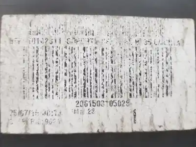 Second-hand car spare part medium for citroen c4 picasso ii 1.6 bluehdi 120 oem iam references 9676126080  9676126080