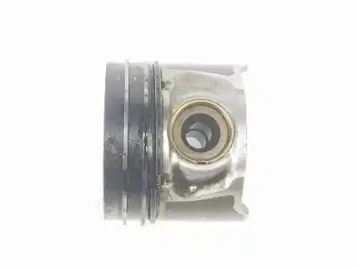 Second-hand car spare part piston for opel antara 2.0 cdti oem iam references 96440459  96440459
