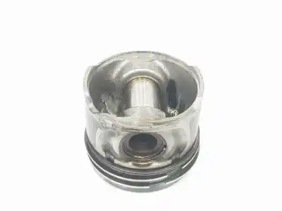 Second-hand car spare part piston for opel antara 2.0 cdti oem iam references 96440459  96440459
