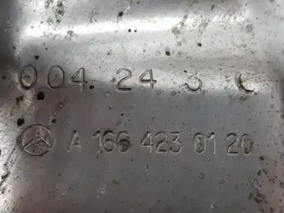 Автозапчасти б/у задняя левая поворотка за clase c clase m 3.0 cdi ссылки oem iam a1663500108