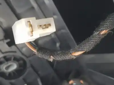 Second-hand car spare part center armrest for clase c clase m 3.0 cdi oem iam references a1666800252  a1666800819