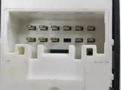 İkinci el araba yedek parçası arka sag cam kontrolü için mazda cx5 2.2 turbodiesel oem iam referansları kg2c66380  kg2c66380