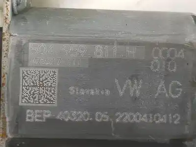 Автозапчастина б/у двигатель заднього правого скла для volkswagen passat variant (cb5) business посилання на oem iam 5q4959811h  5q4959811h