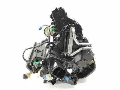 Автозапчастина б/у повне нормальне опалення для volkswagen passat variant (cb5) business посилання на oem iam 5q1820007d  5q1820007d