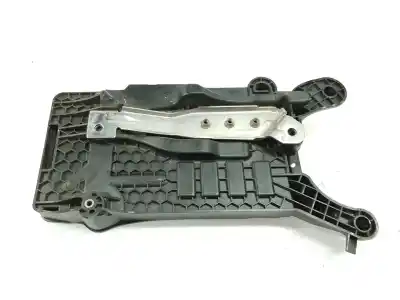 Second-hand car spare part medium for seat ibiza 1.0 tsi oem iam references 2q0915331