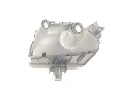 Автозапчасти б/у блок реле/предохранителей за skoda superb berlina 3v3 active ссылки oem iam 3v0823302  3v0823302