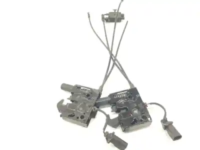 Автозапчастина б/у замок капота для skoda superb berlina 3v3 active посилання на oem iam 3v0823509b  3v0823509b