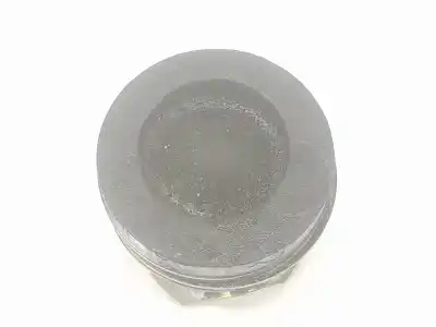 Second-hand car spare part piston for skoda superb 2.0 tdi oem iam references 04l107065a  04l107065a