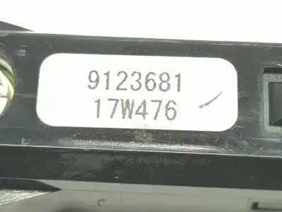 Second-hand car spare part hazard warning lights for volvo s60 lim. 2.0 d oem iam references 9123681