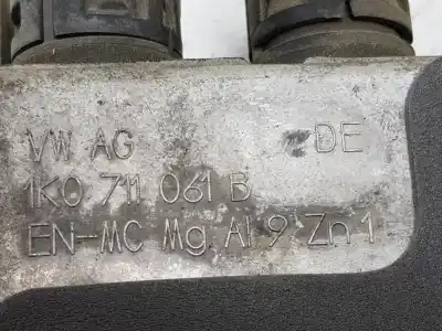 Автозапчасти б/у рычаг переключения передач за volkswagen caddy ka/kb (2c) 1.6 tdi ссылки oem iam 1k0711050a  1k0711091a