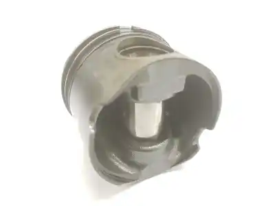 Second-hand car spare part piston for bmw 3 (e90) 320 d oem iam references 11257792005  11257792005