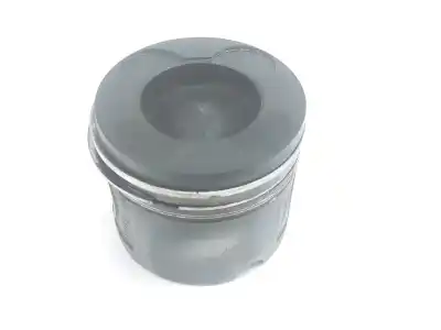 Second-hand car spare part piston for bmw 3 (e90) 320 d oem iam references 11257792005  11257792005