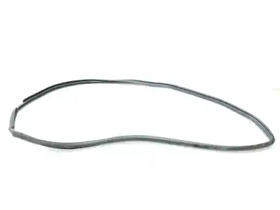 Peça sobressalente para automóvel em segunda mão junta vedante da porta por toyota chr híbrido 90kw referências oem iam 62331f4010