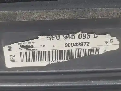 Автозапчасти б/у внутренний левый задний фонарь за seat leon (5f1) 1.6 tdi ссылки oem iam 5f0945093d  5f0945093d