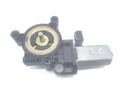 Pezzo di ricambio per auto di seconda mano motore alzacristalli anteriore destro per renault trafic combi 2.5 dci d fap riferimenti oem iam 7700311821