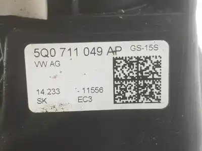 Автозапчасти б/у рычаг переключения передач за seat leon (5f1) 1.6 tdi ссылки oem iam 5q0711049ap  5q0711049ap