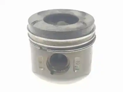 Second-hand car spare part piston for clase c clase c berlina 2.2 cdi oem iam references a6460300517