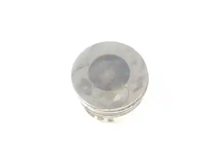 Second-hand car spare part piston for clase c clase c berlina 2.2 cdi oem iam references a6460300517  a6460300517