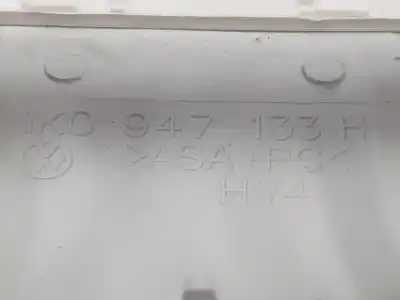 Автозапчастина б/у внутрішне світло для seat leon (5f1) 1.6 tdi посилання на oem iam 1k0947105p  1k0947105p