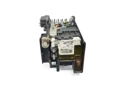 Second-hand car spare part fuse box unit for peugeot 3008 1.6 hdi fap cat (9hz / dv6ted4) oem iam references 28217166 slv9666527580 