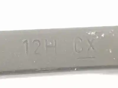 Second-hand car spare part front right windshield wiper arm for suzuki jimny todo terreno, cerrada (sn) 1.3 16v 4x4 (sn413) oem iam references 3831081a30