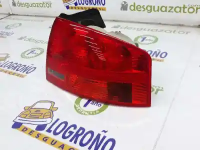 Автозапчастина б/у правий ліхтар для audi a4 b7 (8ec) 2.0 посилання на oem iam 8e5945096  