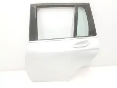 Recambio de automóvil de segunda mano de PUERTA TRASERA IZQUIERDA para MERCEDES CLASE GLK GLK  referencias OEM IAM A2047300905 COLOR PLATA IRIDIO 775 1141CB 