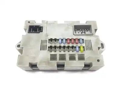 Second-hand car spare part fuse box unit for jaguar ipace el oem iam references c2d23644