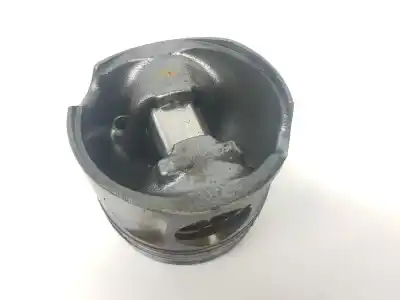 İkinci el araba yedek parçası piston için clase c clase a 2.0 cdi oem iam referansları a6400300417  a6400300417