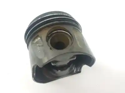 Piesă de schimb auto la mâna a doua piston pentru clase c clase a 2.0 cdi referințe oem iam a6400300417  a6400300417