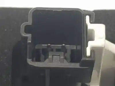 Pezzo di ricambio per auto di seconda mano luce di coda interna destra per opel mokka x hn05 riferimenti oem iam 9833944580  2sa014995