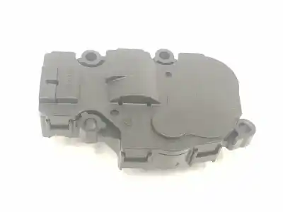 Recambio de automóvil de segunda mano de motor apertura trampillas climatizador para bmw serie x3 (g01) sdrive18d 150 cv / 110 kw referencias oem iam 64119384023