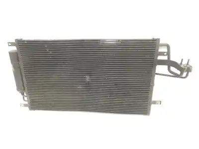 Tweedehands auto-onderdeel AIRCONDITIONING CONDENSOR / RADIATOR voor HYUNDAI TUCSON  OEM IAM-referenties 976062E000 976062E000 