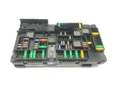 Recambio de automóvil de segunda mano de caja reles fusibles para bmw serie x3 (g01) sdrive18d 150 cv / 110 kw referencias oem iam 61145a04501
