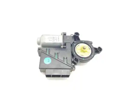 Pièce détachée automobile d'occasion moteur lève vitre avant droit pour volkswagen polo (9n1) 1.4 tdi références oem iam 6q2959801a  6q2959801a