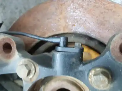 Автозапчасти б/у передняя правая кулачка за land rover range rover sport i (l320) 2.7 d 4x4 ссылки oem iam rub500120  rub500120