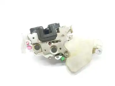 Second-hand car spare part front right door lock for renault maxity 2.5 d oem iam references 80552aa20a  80552aa20a