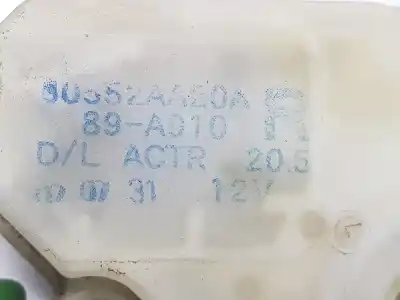 Second-hand car spare part front right door lock for renault maxity 2.5 d oem iam references 80552aa20a  80552aa20a