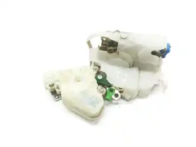 Second-hand car spare part front right door lock for renault maxity 2.5 d oem iam references 80552aa20a  80552aa20a