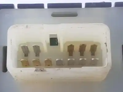 Pezzo di ricambio per auto di seconda mano interruttore per subaru forester s12 2.0 d riferimenti oem iam 83002ag490