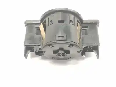 Peça sobressalente para automóvel em segunda mão comutador de luzes por mercedesbenz clase c bm 204 berlina c 220 cdi blueefficiency edition 204.002 referências oem iam a2049053103  a2049053103