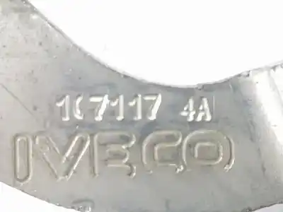 Автозапчастина б/у опора / направляюча розсувних дверей для iveco daily furgón 2.3 diesel cat посилання на oem iam 3804680