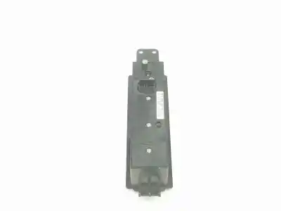 Peça sobressalente para automóvel em segunda mão botão / interruptor elevador vidro dianteiro direito por clase c vito basic, combi 2.1 cdi referências oem iam a6395450613  a6395450613