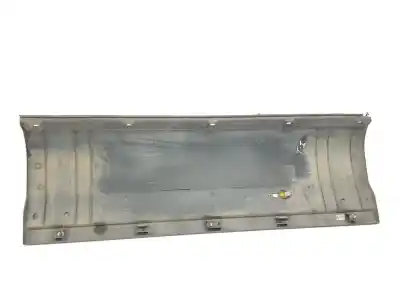 Автозапчастина б/у молдинг для iveco daily furgón 2.3 diesel cat посилання на oem iam 504099690  504099690