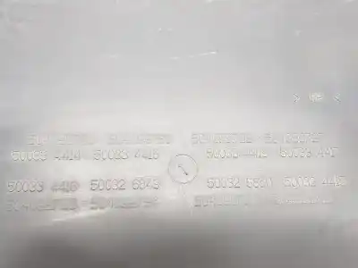 Автозапчастина б/у молдинг для iveco daily furgón 2.3 diesel cat посилання на oem iam 504099720  504099720