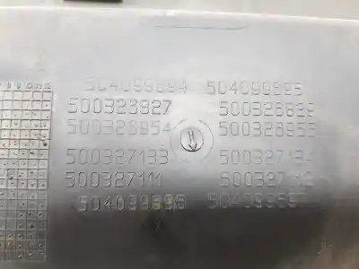 Автозапчастина б/у молдинг для iveco daily furgón 2.3 diesel cat посилання на oem iam 504099697  504099697